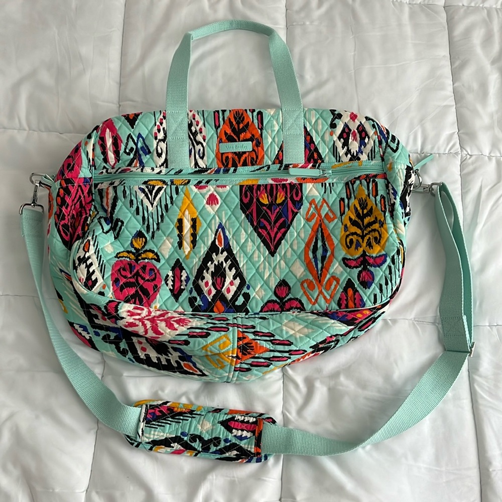 Vera Bradley Aztec Pueblo print weekender